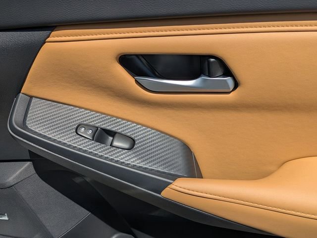New 2025 Nissan Sentra SV w/ SV Premium Package FWD image 29