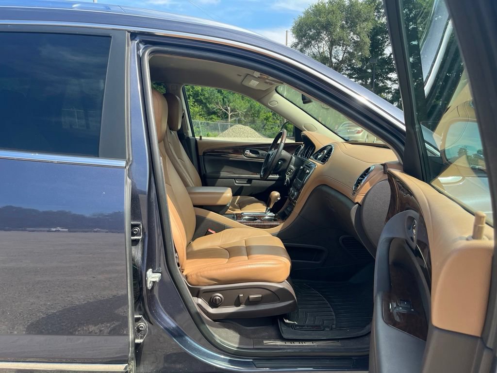 Used 2013 Buick Enclave Premium w/ Trailering Provision Package FWD image 36
