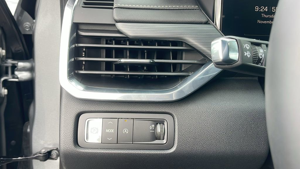 New 2026 GMC Acadia Elevation w/ Black Edition FWD image 25