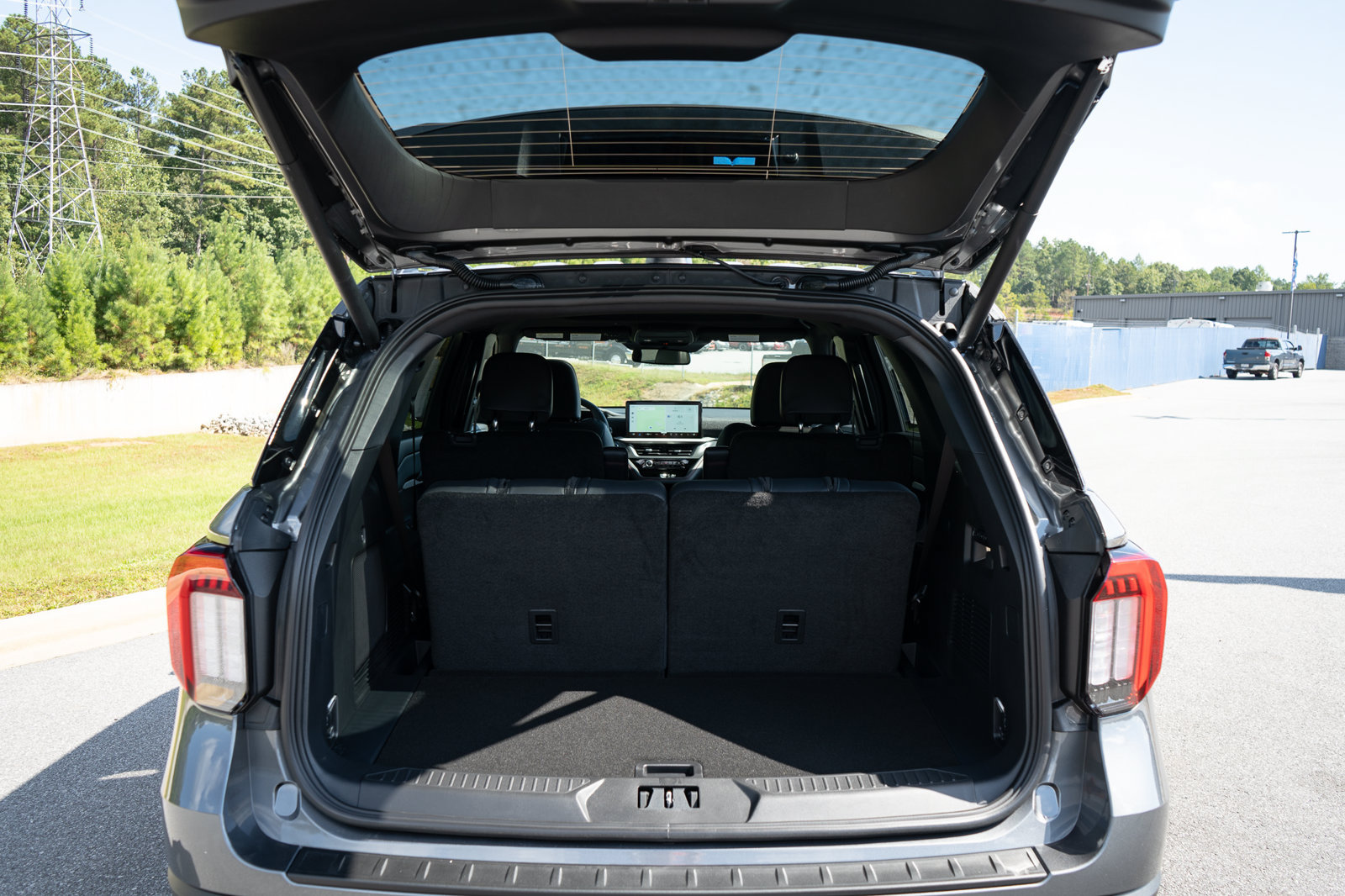 New 2027 Ford Explorer ST w/ Sun And Sound Package AWD/4WD image 18