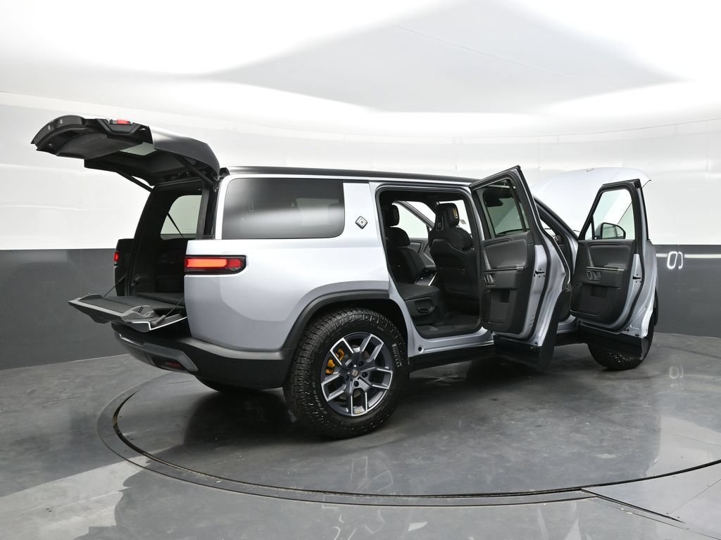 Used 2023 Rivian R1S Adventure AWD/4WD image 47