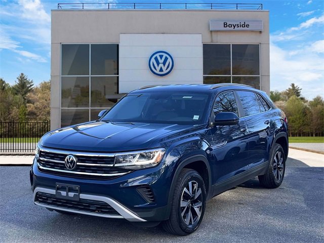 Certified 2022 Volkswagen Atlas Cross Sport SE image 4