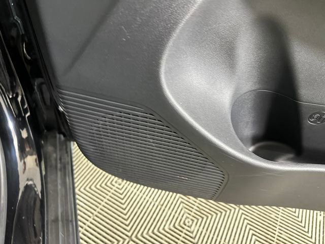 Used 2024 Hyundai Kona SEL image 30