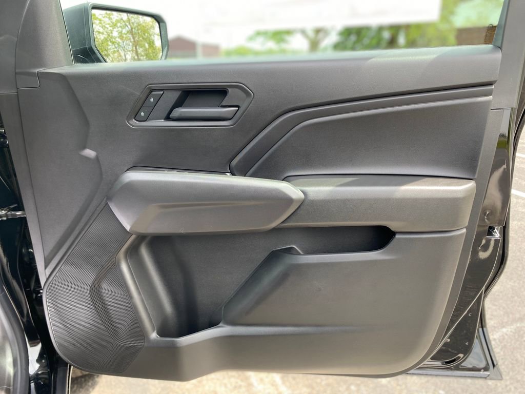 New 2026 Chevrolet Colorado W/T w/ WT Custom Package RWD image 9