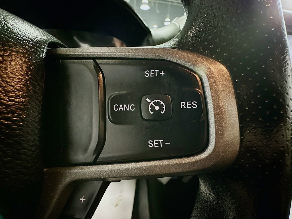 Used 2019 RAM 1500 Tradesman w/ SXT Appearance Group image 31