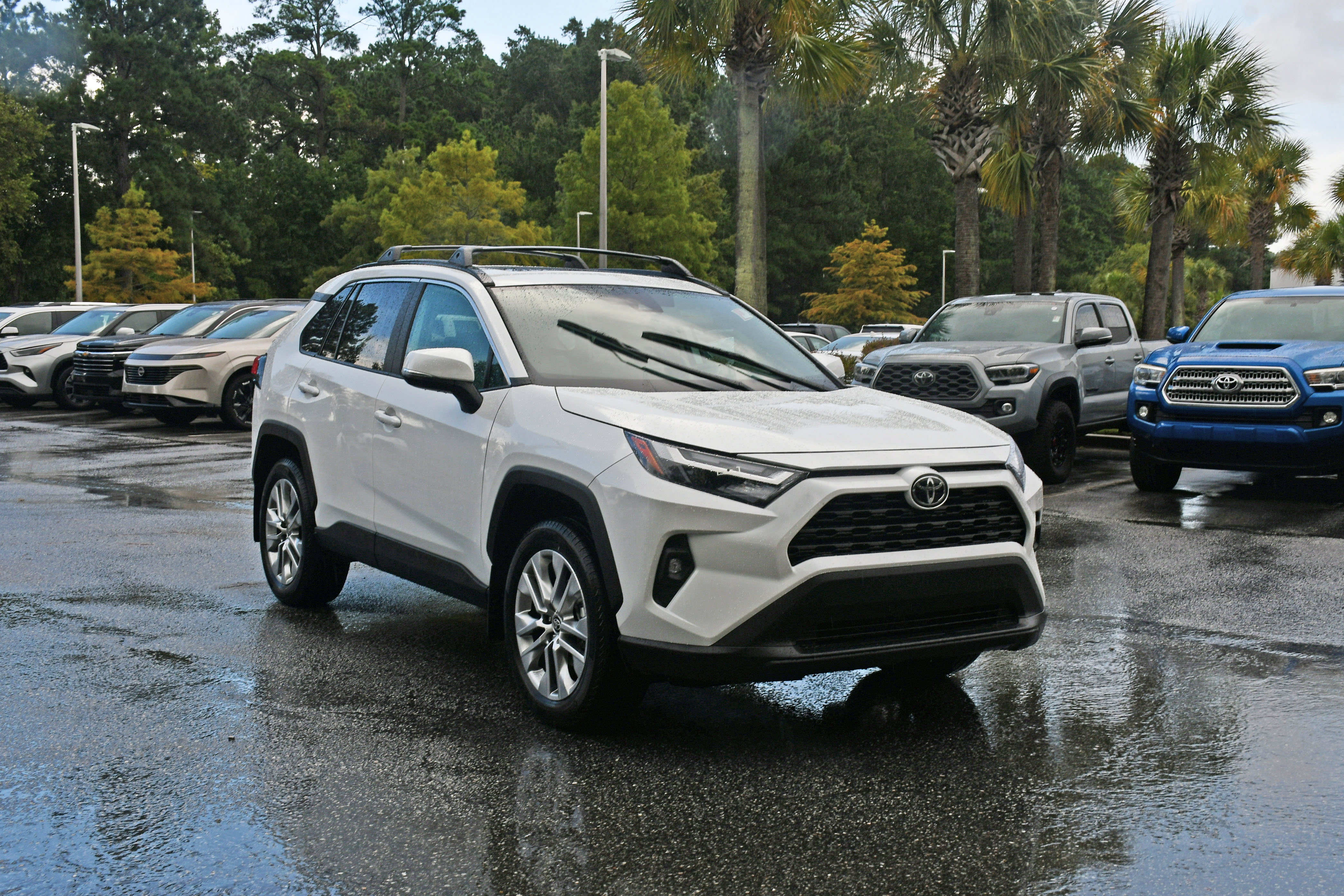 Certified 2025 Toyota RAV4 XLE Premium AWD/4WD image 6