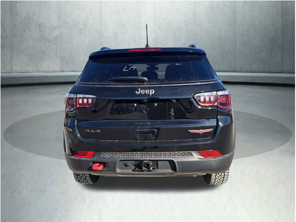 New 2026 Jeep Compass Trailhawk w/ Sun, Sound & Navigation Group AWD/4WD image 5