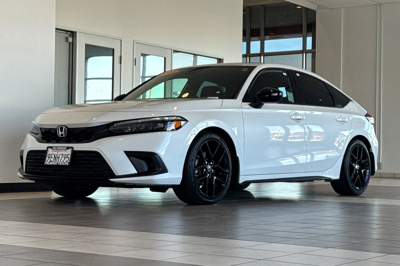 Used 2023 Honda Civic Sport image 8