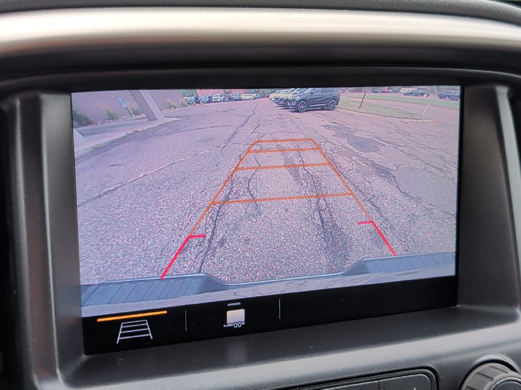 Used 2019 Chevrolet Colorado Z71 AWD/4WD image 22