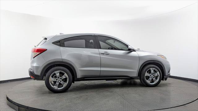Used 2020 Honda HR-V LX image 9