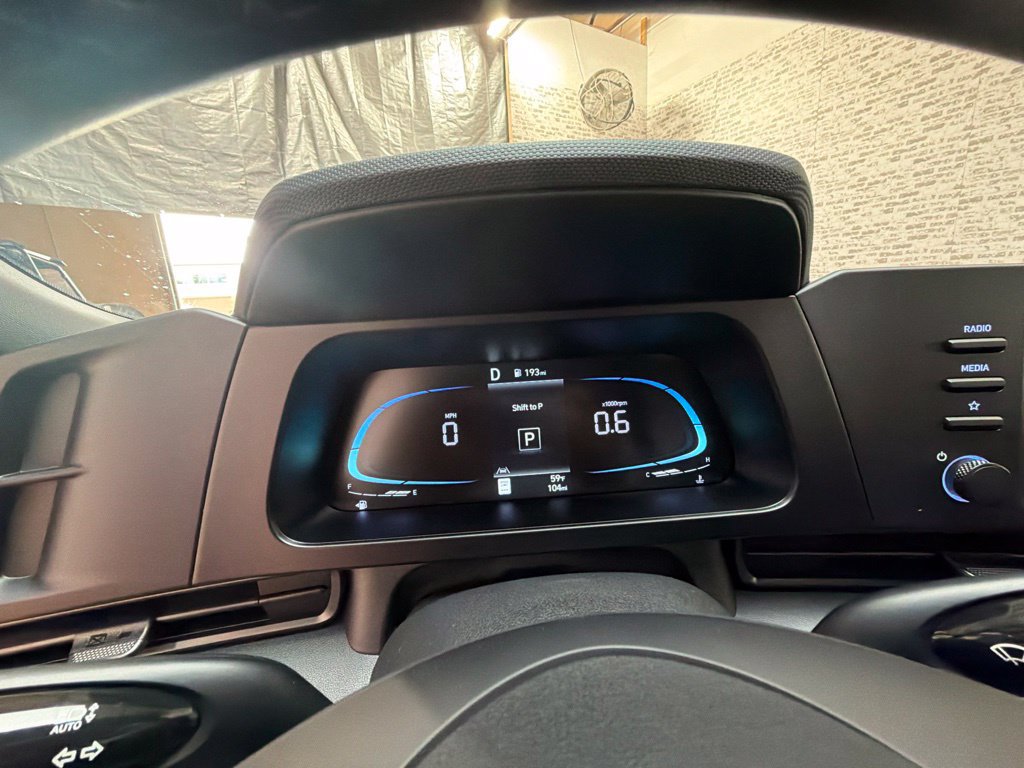 New 2026 Hyundai Elantra SEL Sport FWD image 35
