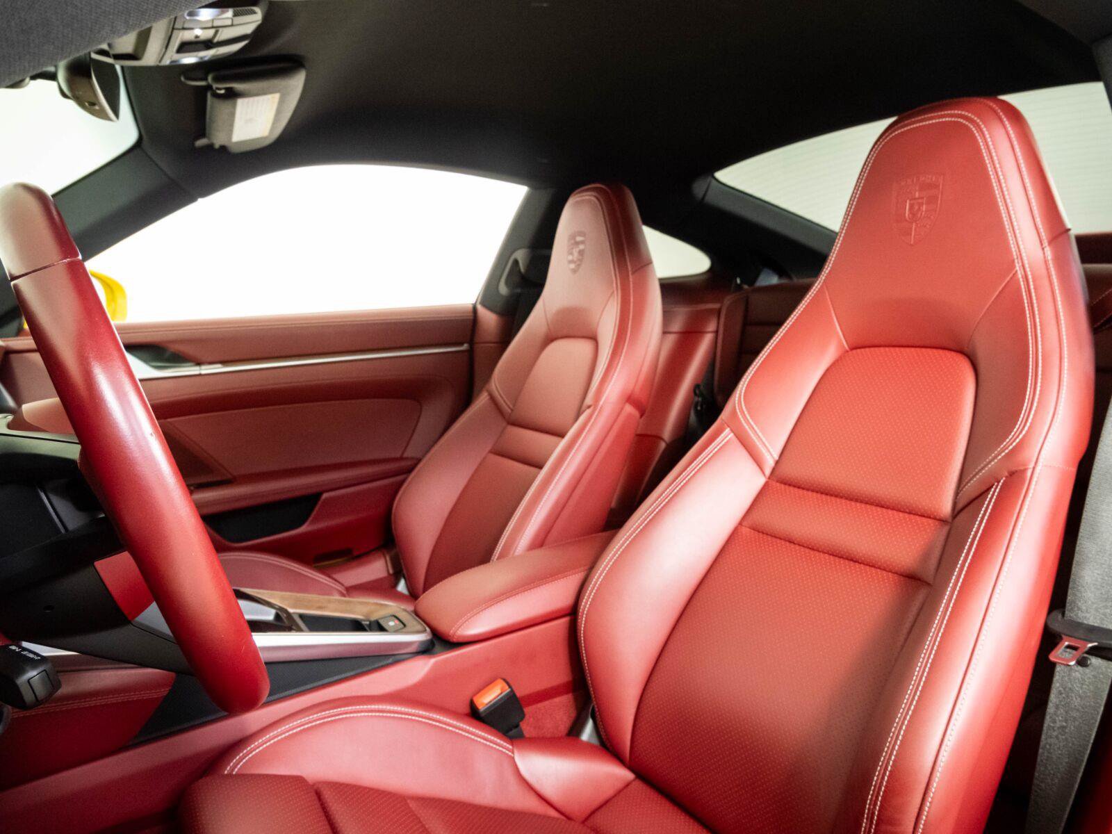 Used 2024 Porsche 911 Carrera S RWD image 5