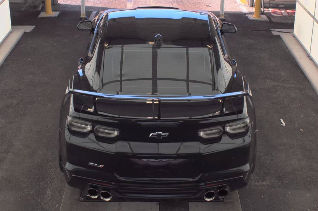 Used 2022 Chevrolet Camaro ZL1 RWD image 17