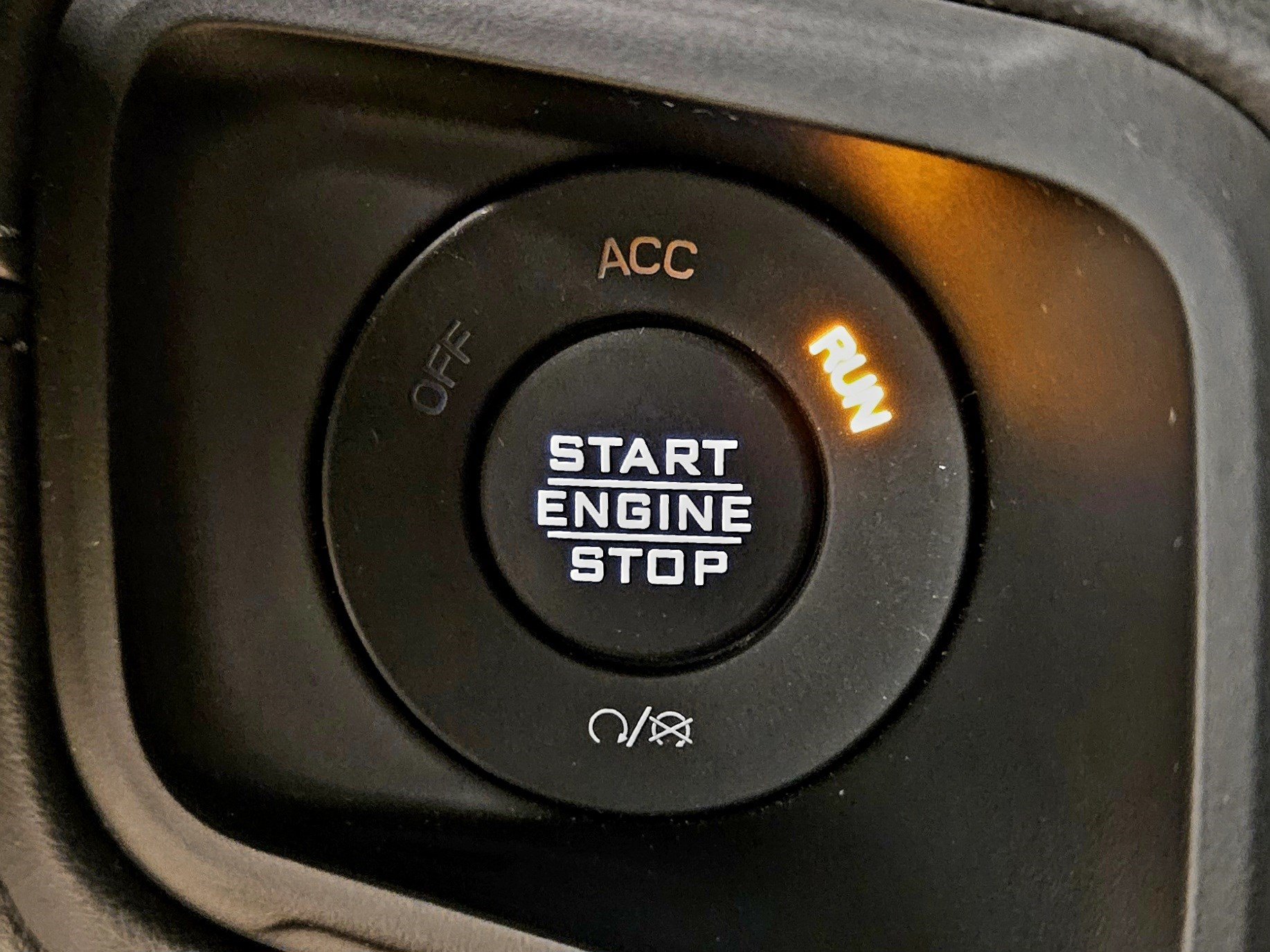 Used 2025 Jeep Wrangler Unlimited Sahara AWD/4WD image 22