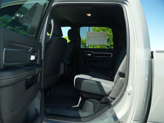 New 2026 RAM 2500 Big Horn AWD/4WD image 13