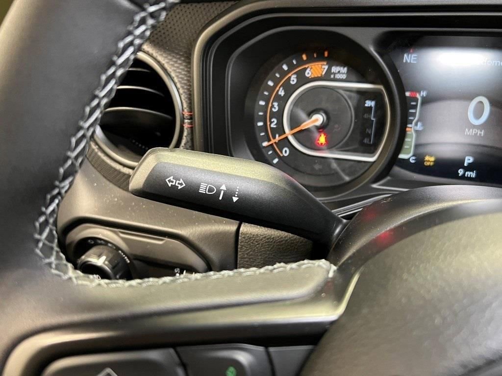 New 2026 Jeep Wrangler Unlimited Rubicon w/ Safety Group image 36