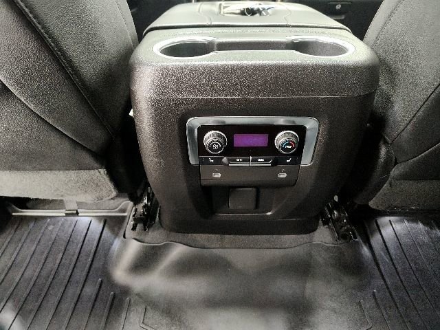 Used 2023 Chevrolet Suburban High Country AWD/4WD image 14