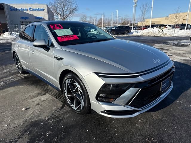 Certified 2024 Hyundai Sonata SEL w/ Convenience Package image 7