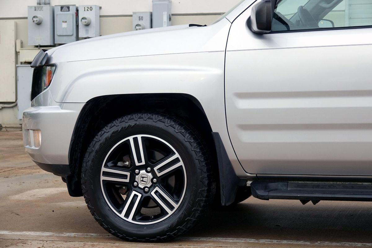 Used 2013 Honda Ridgeline Sport image 23