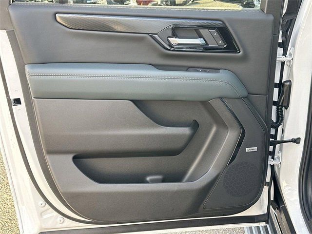 New 2026 GMC Yukon XL AT4 w/ AT4 Premium Plus Package image 25