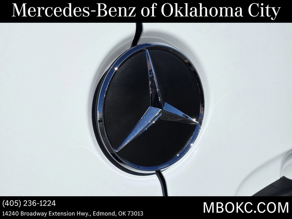Used 2025 Mercedes-Benz Sprinter 2500 image 9