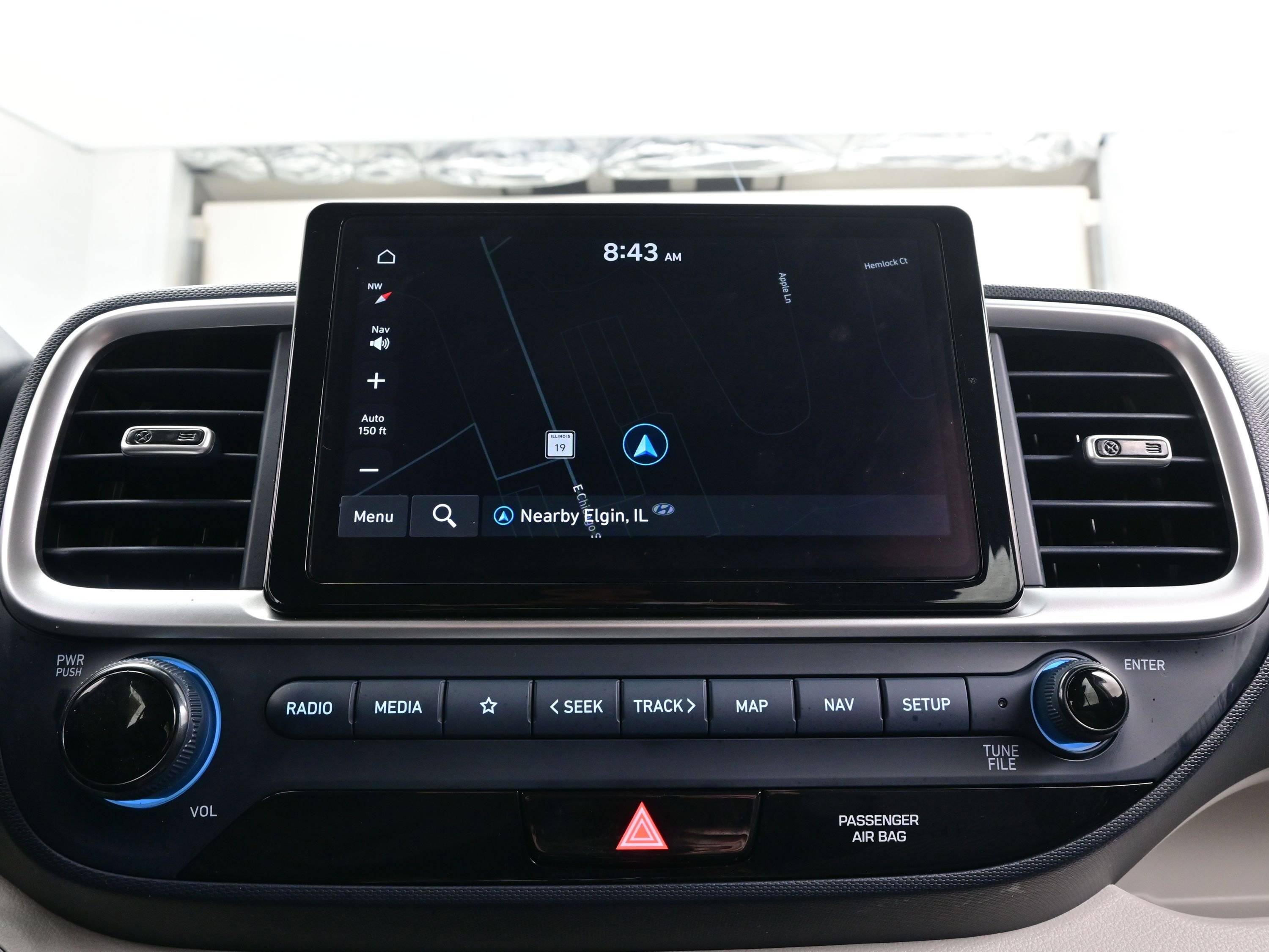 Certified 2025 Hyundai Venue Limited image 18