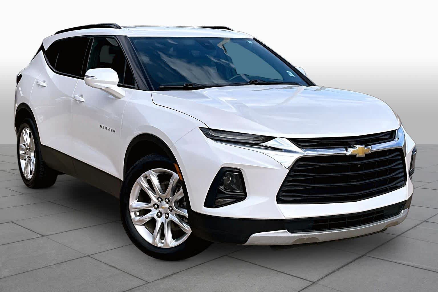 Used 2022 Chevrolet Blazer LT w/ Sound & Technology Package AWD/4WD image 3