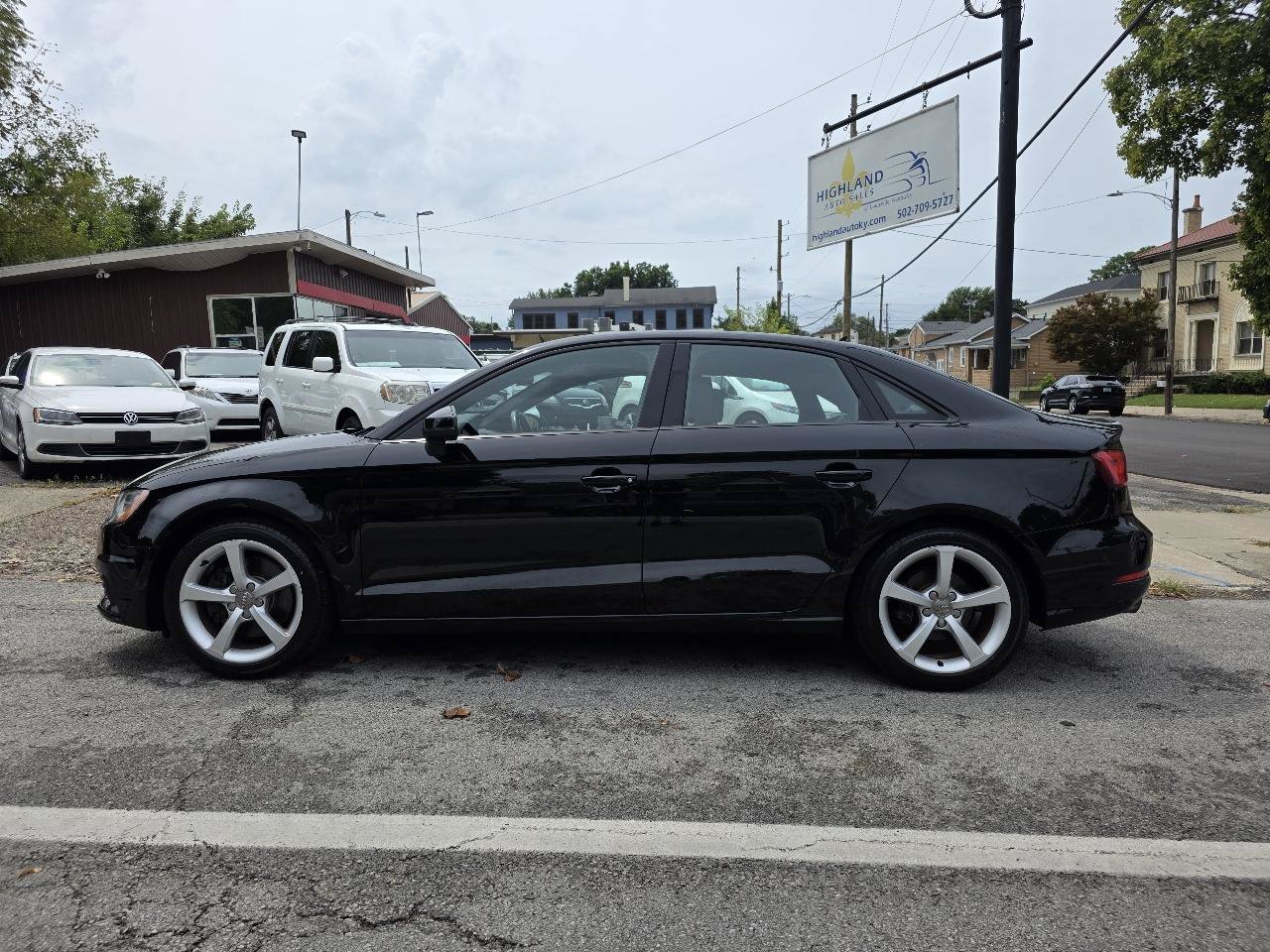 Used 2016 Audi A3 1.8T Premium FWD image 2