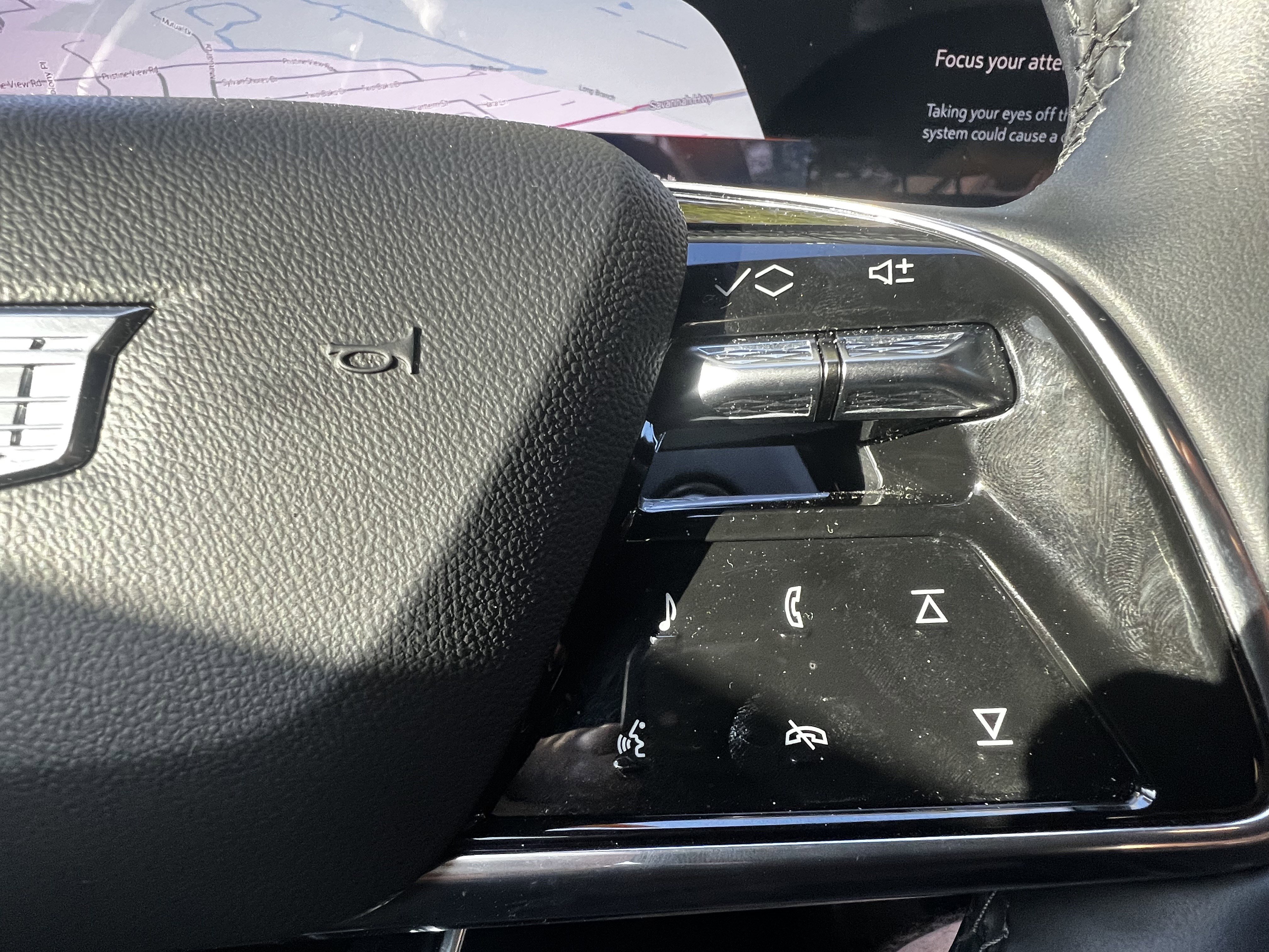 Used 2025 Cadillac Lyriq Sport AWD/4WD image 20