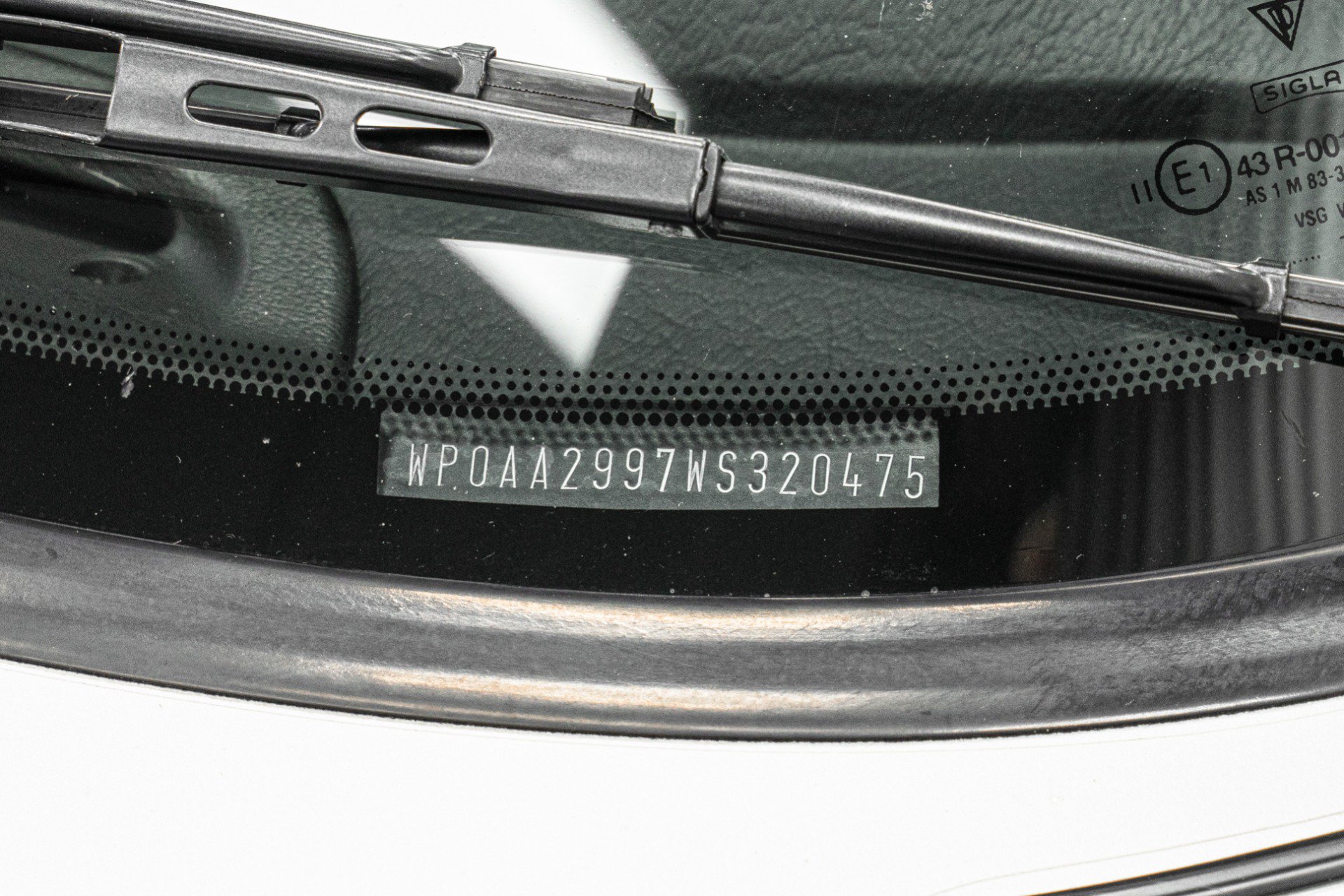 Used 1998 Porsche 911 GT3 RS image 20