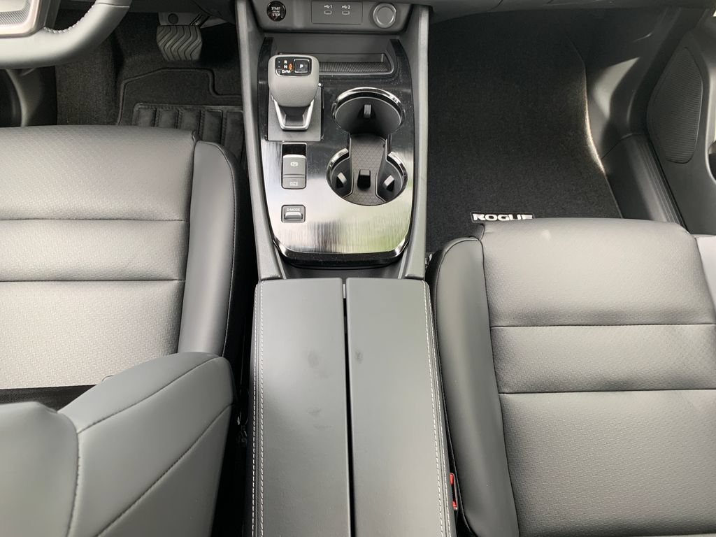 New 2026 Nissan Rogue Dark Armor FWD image 16