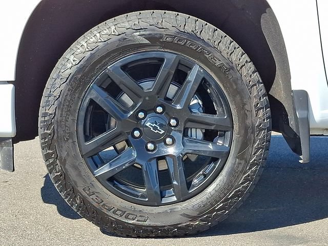 Used 2024 Chevrolet Silverado 1500 RST w/ Protection Package AWD/4WD image 8