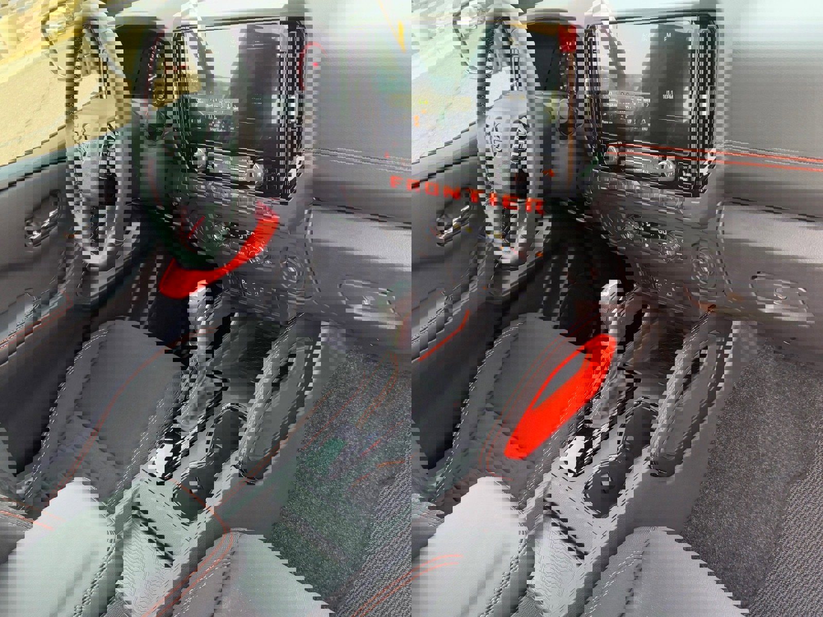 New 2025 Nissan Frontier Pro-X image 11