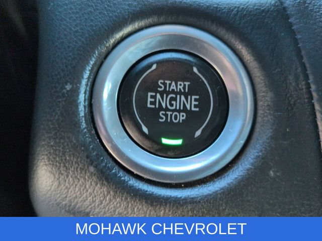 Used 2022 Chevrolet Suburban RST w/ Luxury Package AWD/4WD image 17
