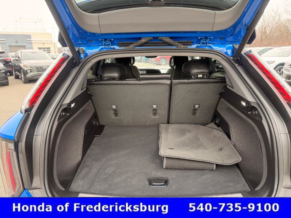 Used 2025 Cadillac Optiq Luxury 1 AWD/4WD image 25