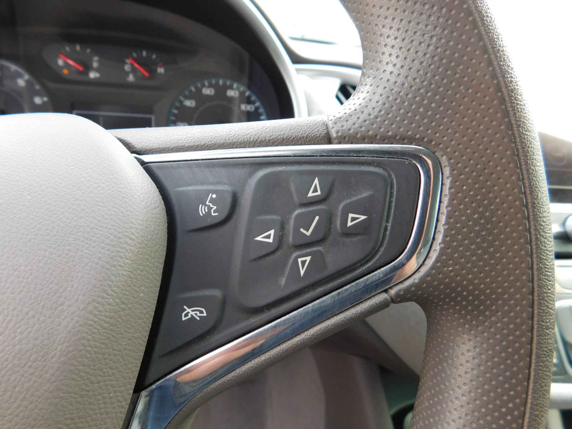 Used 2020 Chevrolet Malibu LS w/ LPO, Convenience Package 2 FWD image 17