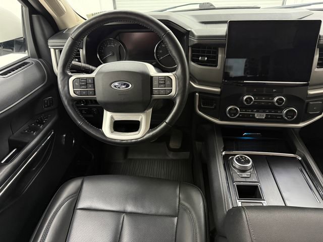 Used 2023 Ford Expedition XLT RWD image 31