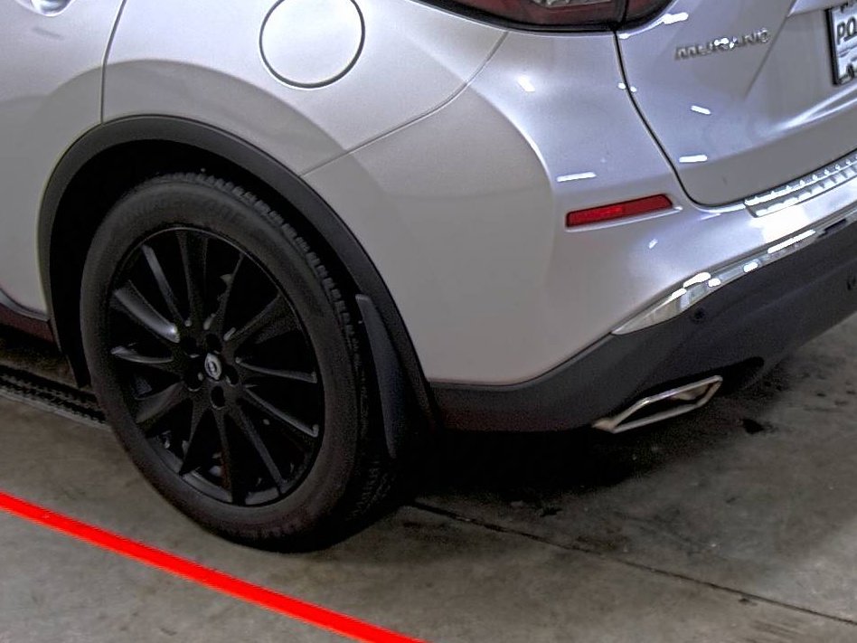 Used 2023 Nissan Murano Platinum w/ Cargo Package image 9