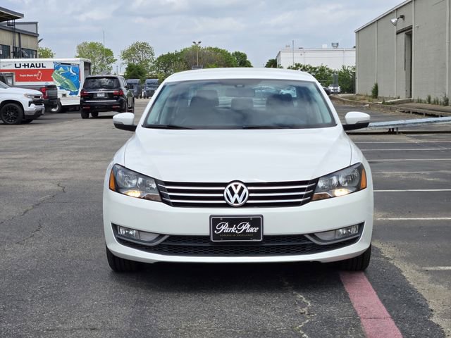 Used 2015 Volkswagen Passat 1.8T Limited Edition FWD image 2