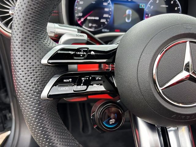Used 2022 Mercedes-Benz SL 63 AMG 4MATIC w/ AMG Aerodynamic Package image 23