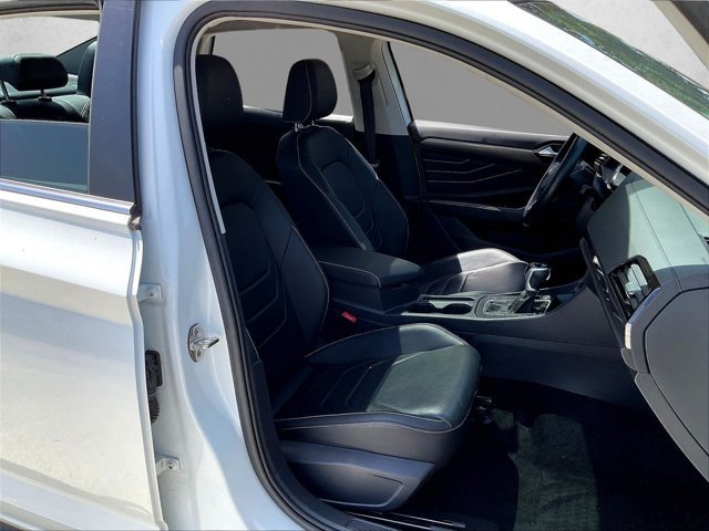 Used 2024 Volkswagen Jetta SEL FWD image 7