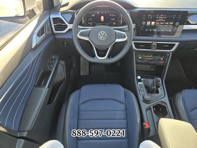 Used 2026 Volkswagen Taos SEL AWD/4WD image 13
