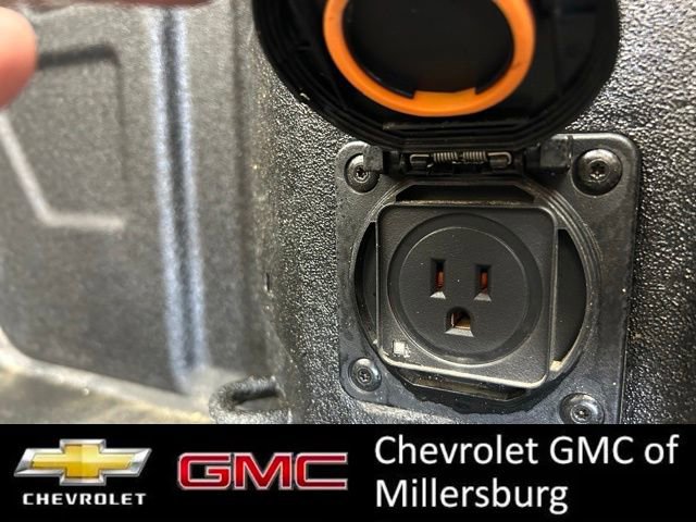 Used 2024 Chevrolet Silverado 1500 LTZ image 12