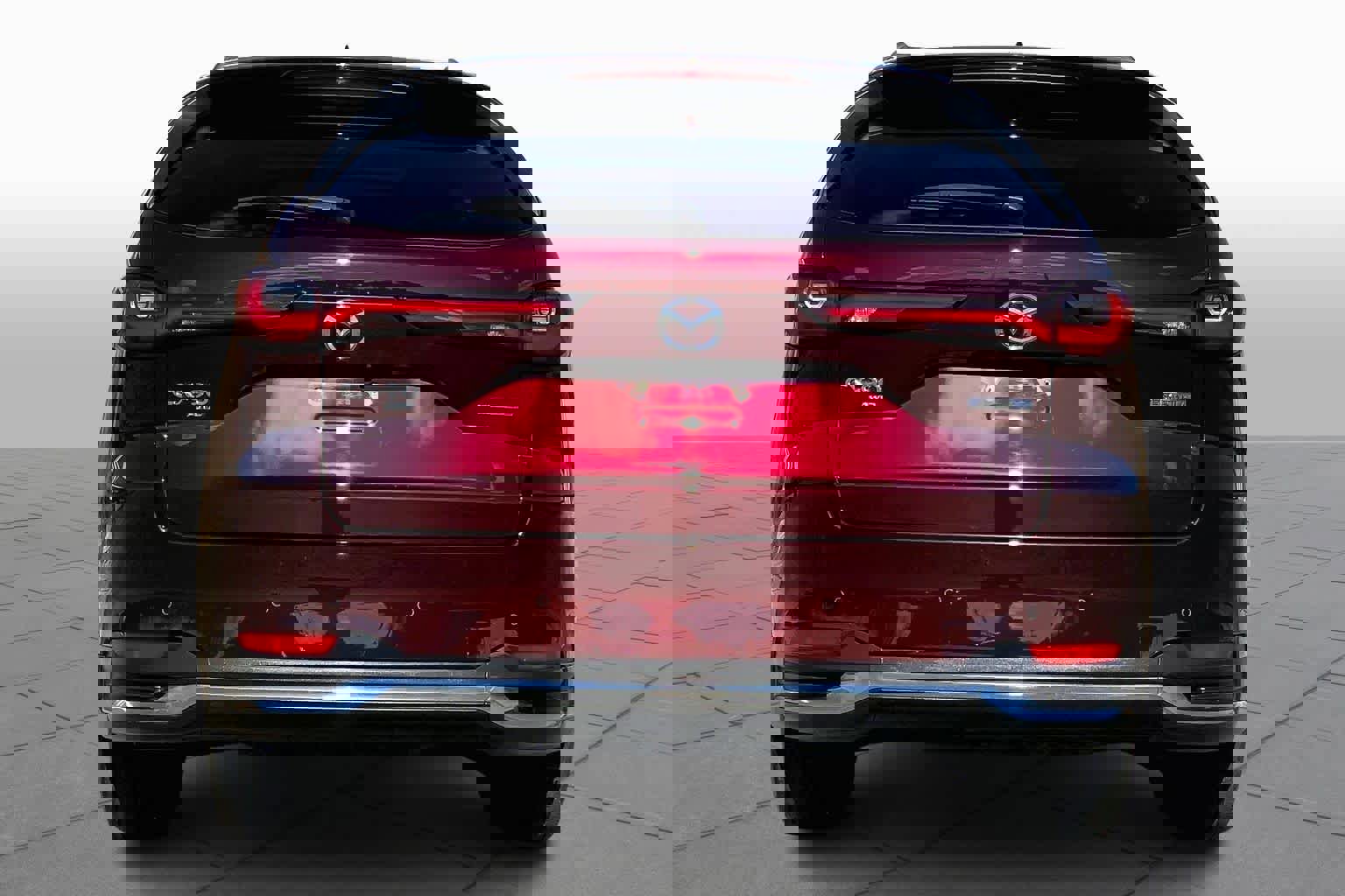 Used 2024 MAZDA CX-90 Plug-In Hybrid w/ Premium Pkg image 5