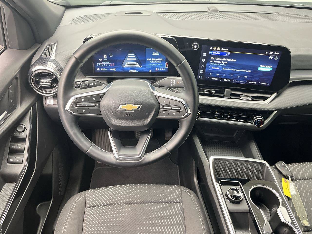 Certified 2026 Chevrolet Equinox LT AWD/4WD image 13