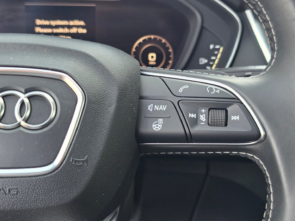 Used 2018 Audi SQ5 Premium Plus w/ S Sport Package AWD/4WD image 21