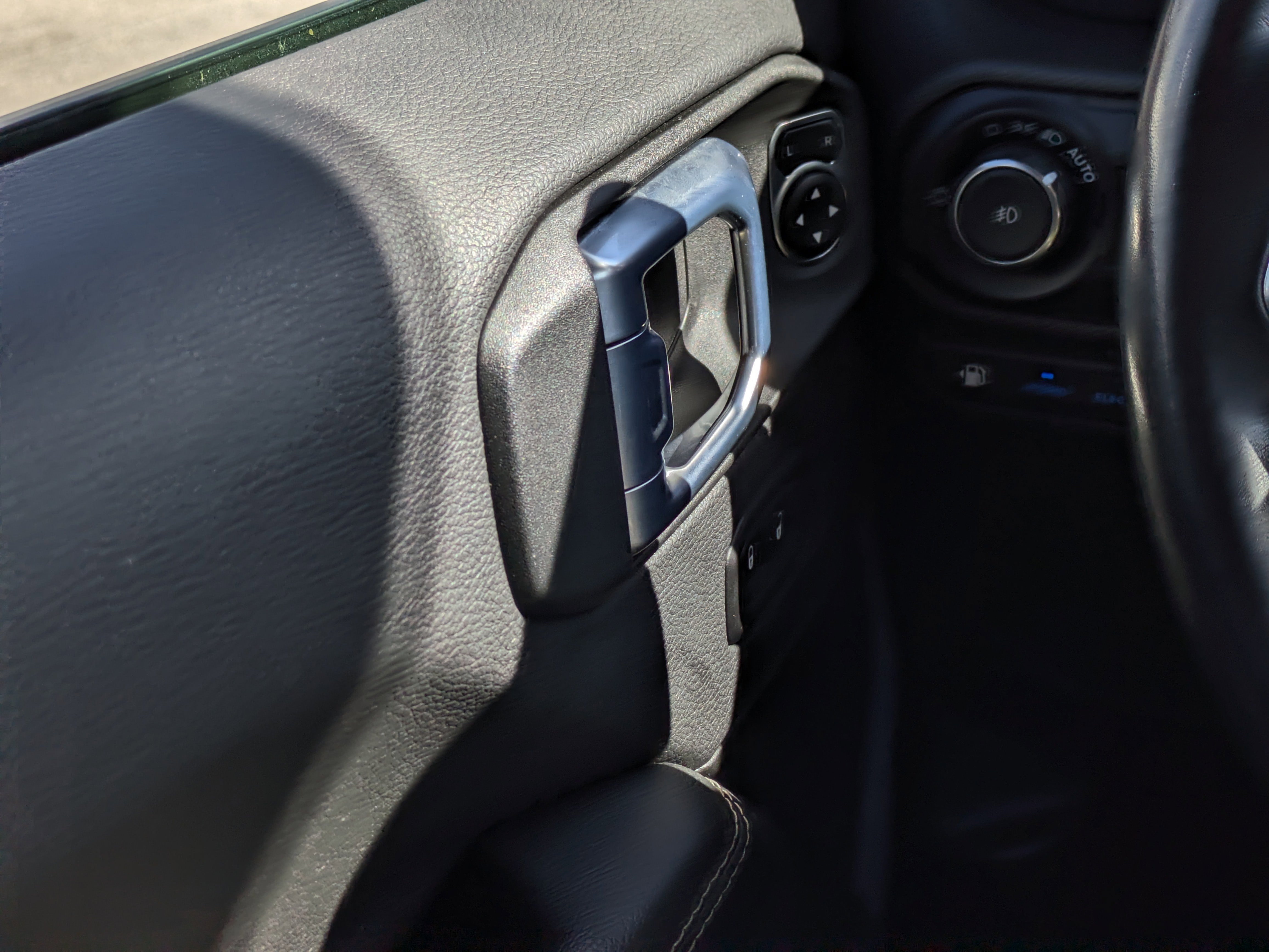 Used 2021 Jeep Wrangler Unlimited Sahara image 23