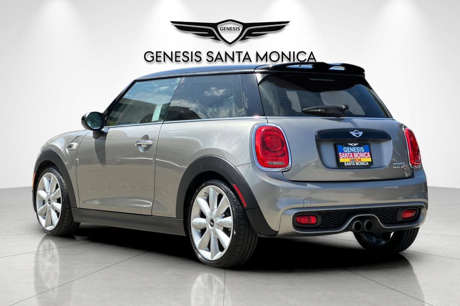 Used 2017 MINI Cooper S FWD image 6