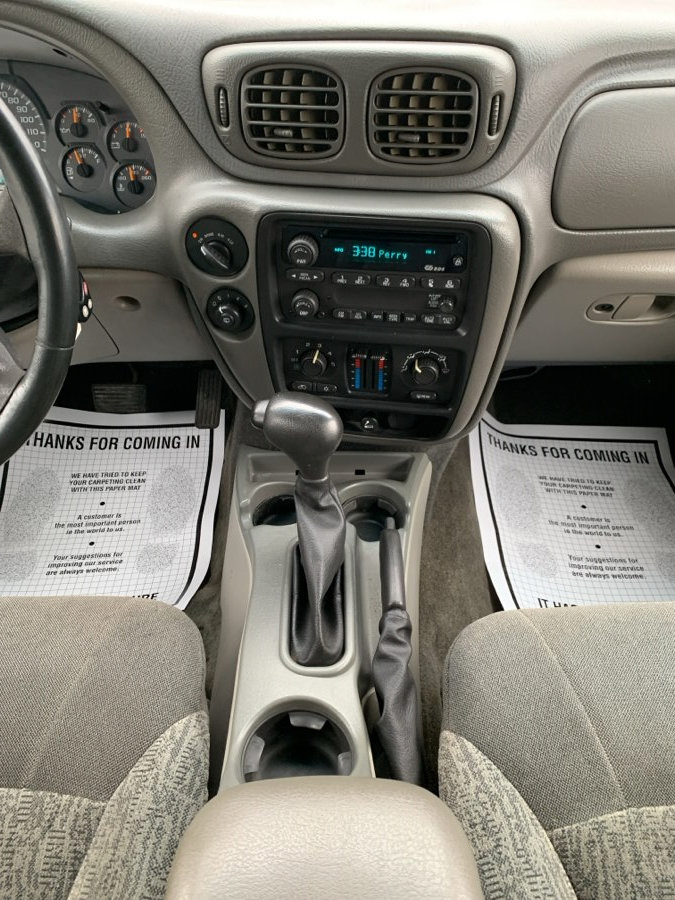 Used 2002 Chevrolet TrailBlazer LS w/ Preferred Equipment Group AWD/4WD image 15