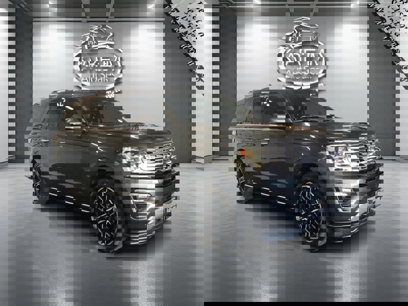 Used 2019 Ford Expedition Max Limited w/ Special Edition Package image 3